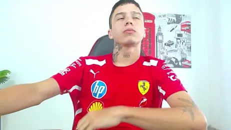 Cumandres18 webcam model stream image