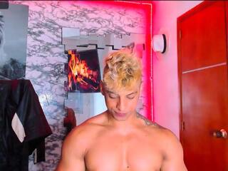Owen Wolfe webcam model stream image