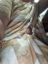 indianhotwife639 webcam model stream image