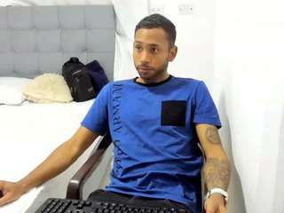 chistianlara webcam model stream image