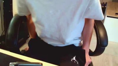 ElViko1 webcam model stream image