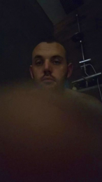 Clemeg webcam model stream image