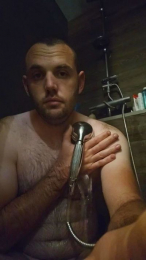 Clemeg webcam model stream image