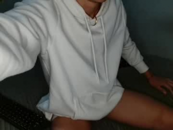 pervyrodrigo webcam model stream image
