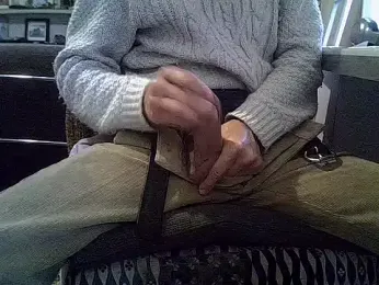 createur34 webcam model stream image