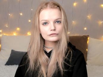 PetrinaKoehl webcam model stream image