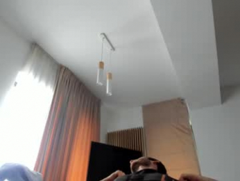 whisperoflust webcam model stream image
