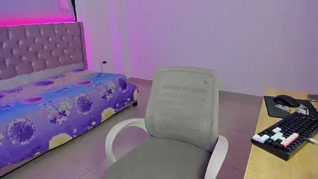 beiby_glow webcam model stream image