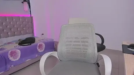 beiby_glow webcam model stream image