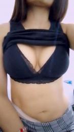 Moon6744 webcam model stream image