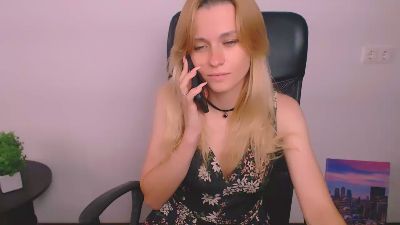 PeppyMia webcam model stream image