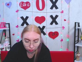 Beatrice Lady webcam model stream image
