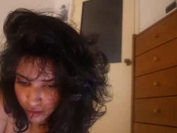 mriea_ webcam model stream image