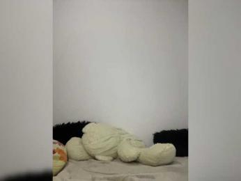 AntonyaRossa webcam model stream image