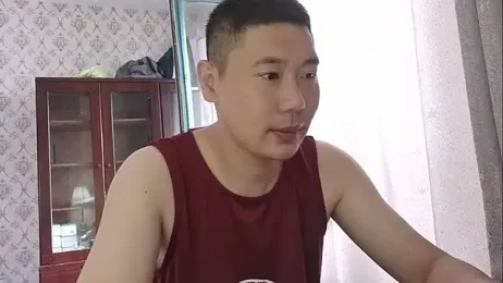 LynnXu webcam model stream image