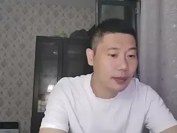 LynnXu webcam model stream image