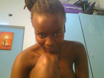 Lovelychoco webcam bongacams model stream image