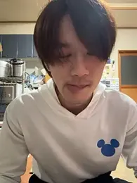 koushi_9213 webcam model stream image