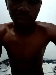 Boyzn_unfiltered webcam model stream image