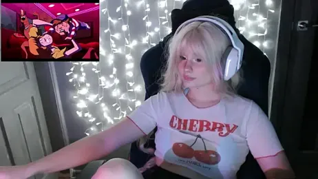 BlondyyArish webcam model stream image