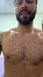 Netoseller webcam model stream image