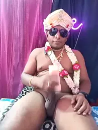 Remo0 webcam stripchat model stream image