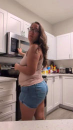 hispanic_hot webcam model stream image
