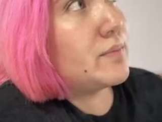 katgiss webcam model stream image