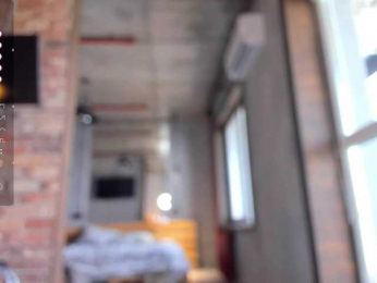 Naomimif webcam model stream image