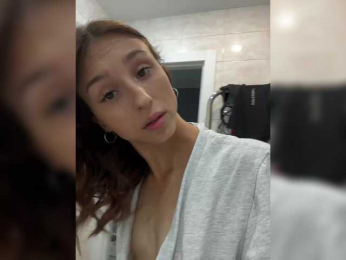 -Eva-22- webcam model stream image