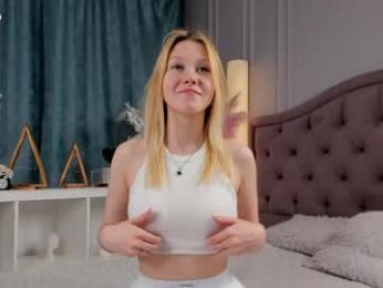 maecodrington webcam model stream image