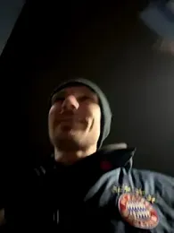 DeepShuk56 webcam model stream image