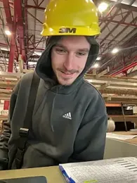 DeepShuk56 webcam model stream image