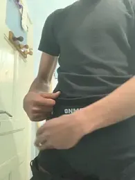 Xxxhalcon webcam model stream image