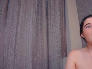 queenieclowes webcam model stream image