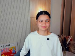 Rowena Chappel webcam model stream image