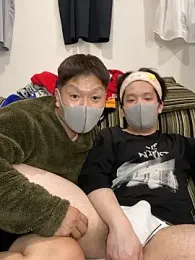 B-W_22-16_ webcam stripchat model stream image