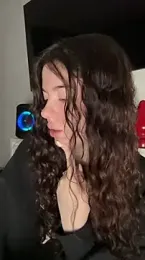 Kimi_Ass webcam stripchat model stream image