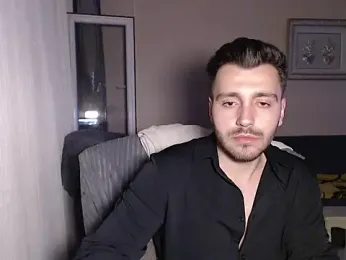 handsomeee04 webcam model stream image