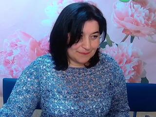 Bridjet Tur webcam model stream image