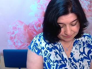 Bridjet Tur webcam model stream image