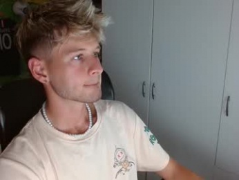 freddy_star webcam model stream image