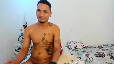 Sexy777Couple webcam stripchat model stream image