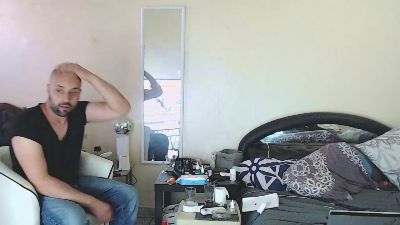 Musclle_ webcam model stream image