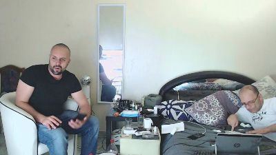 Musclle_ webcam model stream image