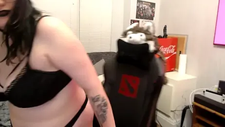 GothSuccubusBabe webcam model stream image