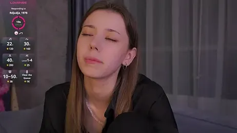 TaiteBrow webcam model stream image