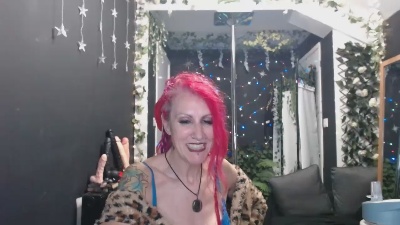 SkySparks webcam model stream image