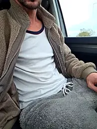 Zeefy webcam stripchat model stream image