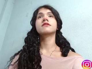 cristal-blue webcam model stream image